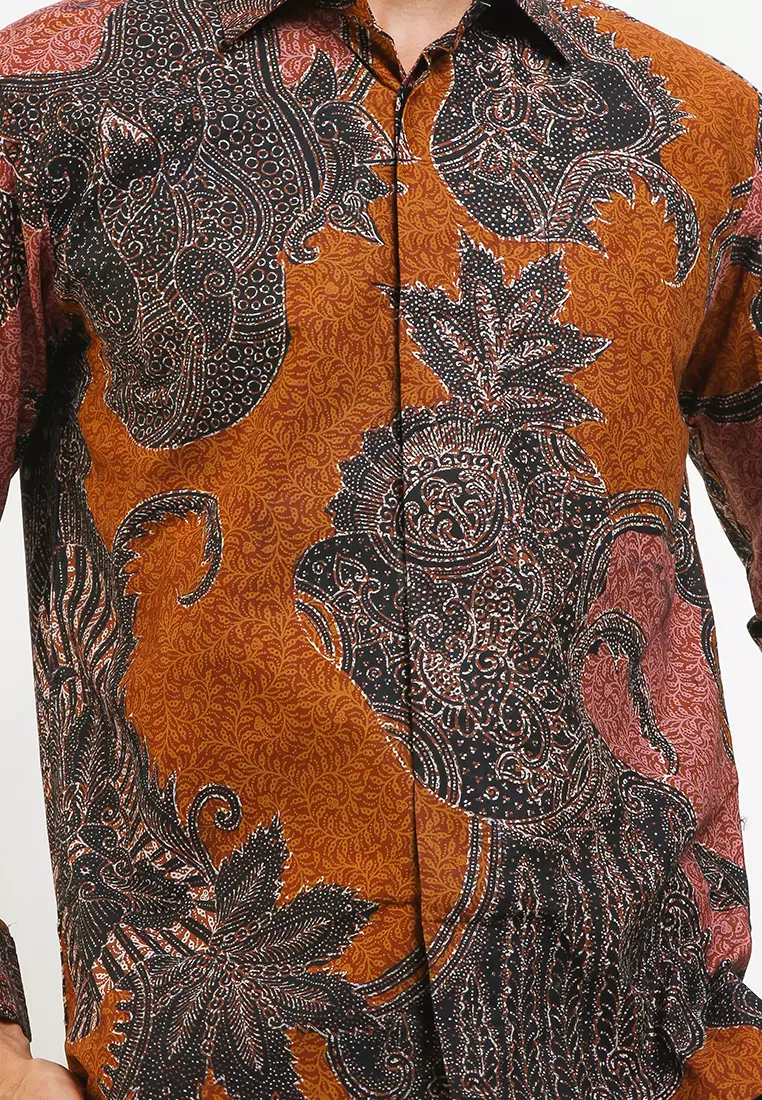 Kemeja Vannili planifolia brown slimfit