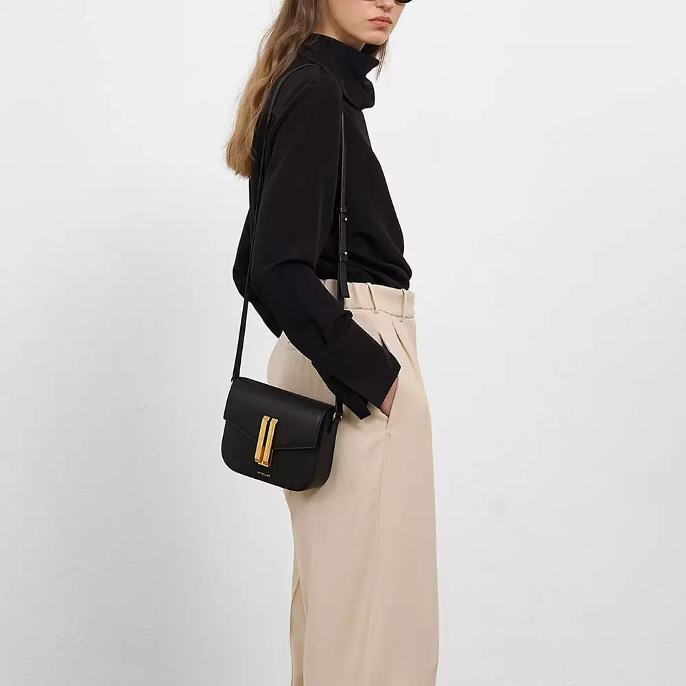 The Small Vancouver Crossbody Bag Black Ghw