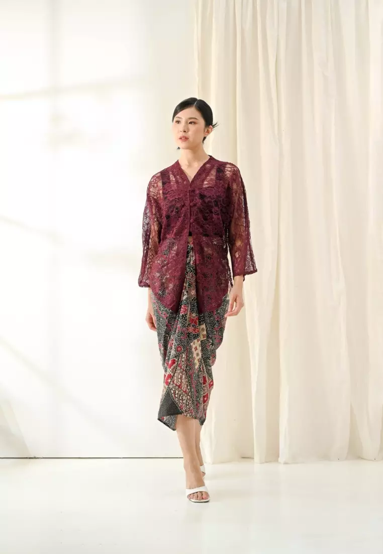 Aruna kebaya blouse
