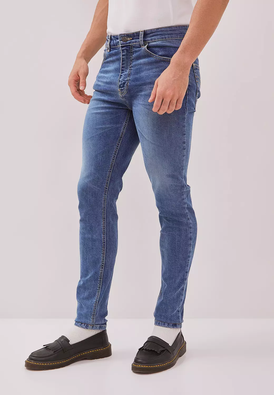 DUST Celana Slim Jeans Dinata Medium Light Blue (DM.3726)