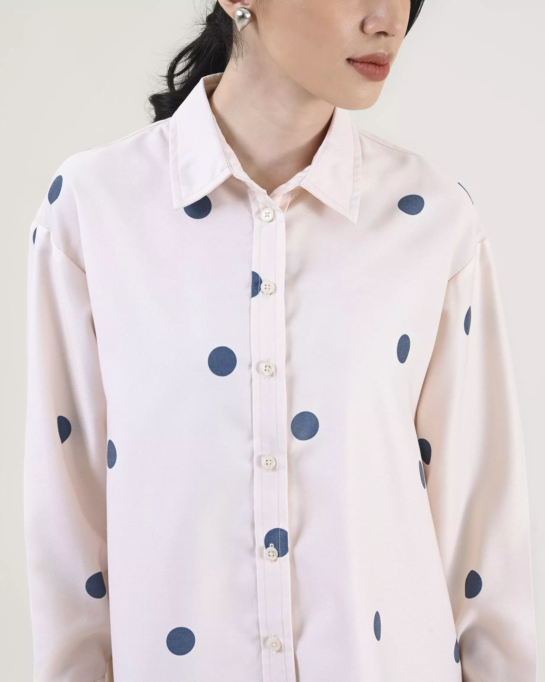 Geulis.id PIPER SHIRT - Polkadotcream