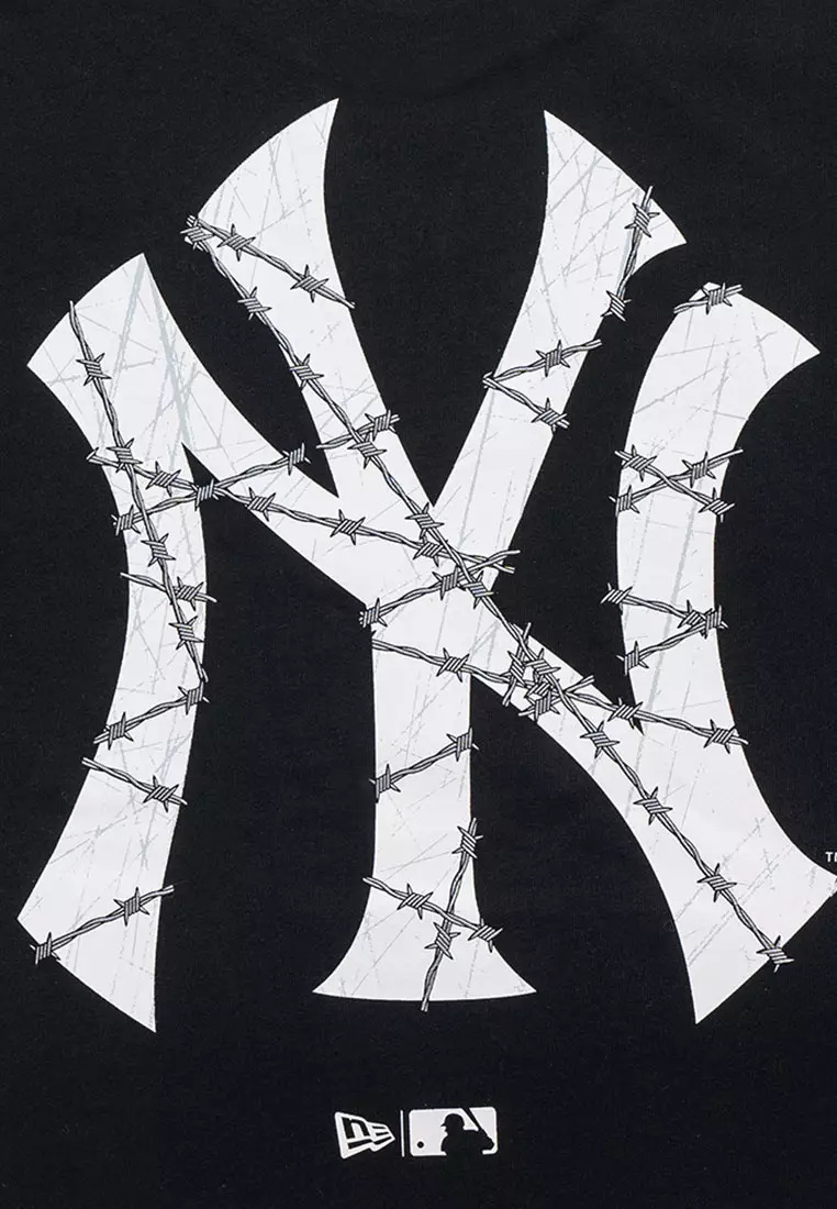 NE New York Yankees Street Graphic Black Oversized Short Sleeve T-Shirt