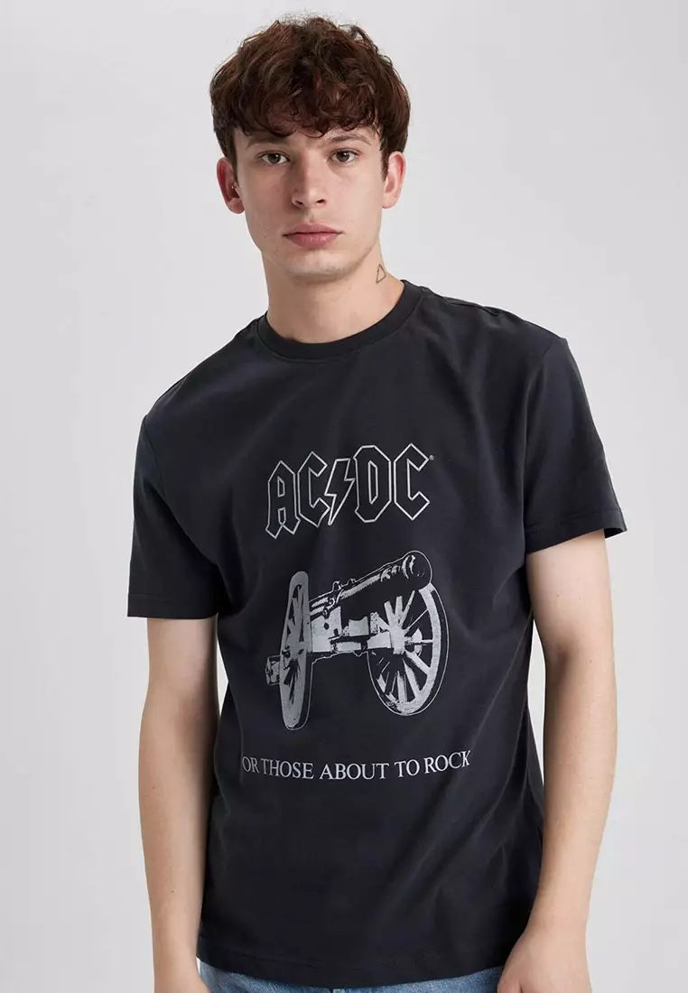 Ac/Dc Crew Neck Short Sleeve T-Shirt B5328Ax23Wn