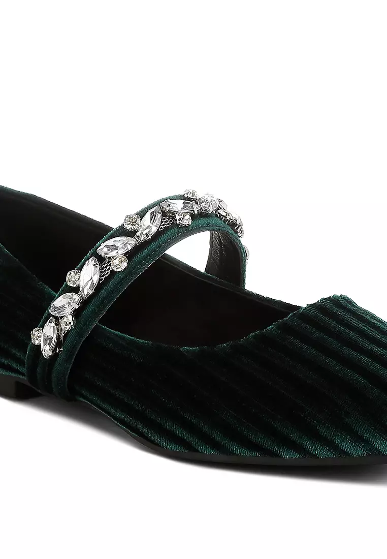 Bros Berlian Imitasi Balerina Beludru Warna Hijau