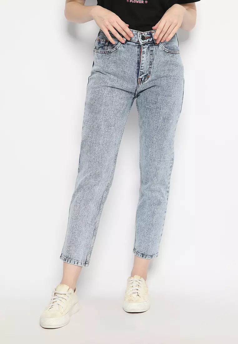 Snow white jeans discount