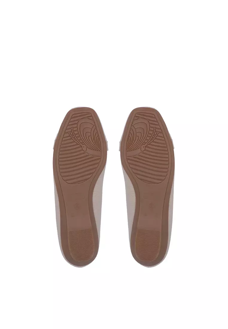 Medium Beige CR Annie Flats