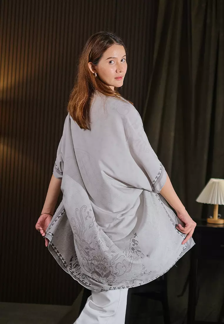 Hadinata Batik Wanita Outer Scarf Naisha Grey