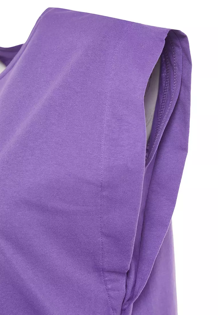 Padded Basic T-Shirt