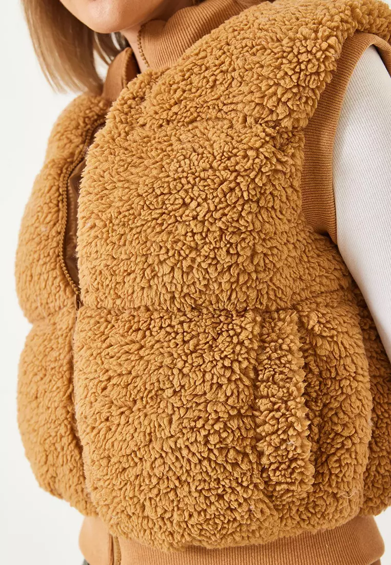 Women's Ribbed Pocket Detailed Zippered Teddy Vest 939125 60261183