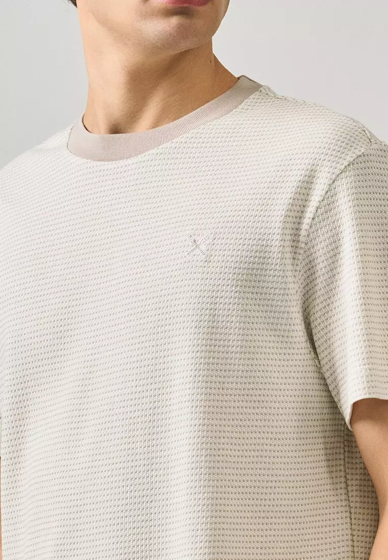 Regular Fit T-Shirt In Two-Tone Jacquard