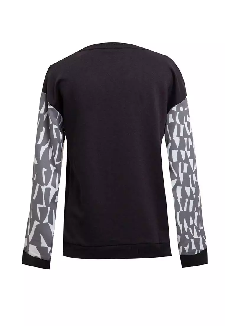 Sweater Atasan Lengan Panjang Abstrak