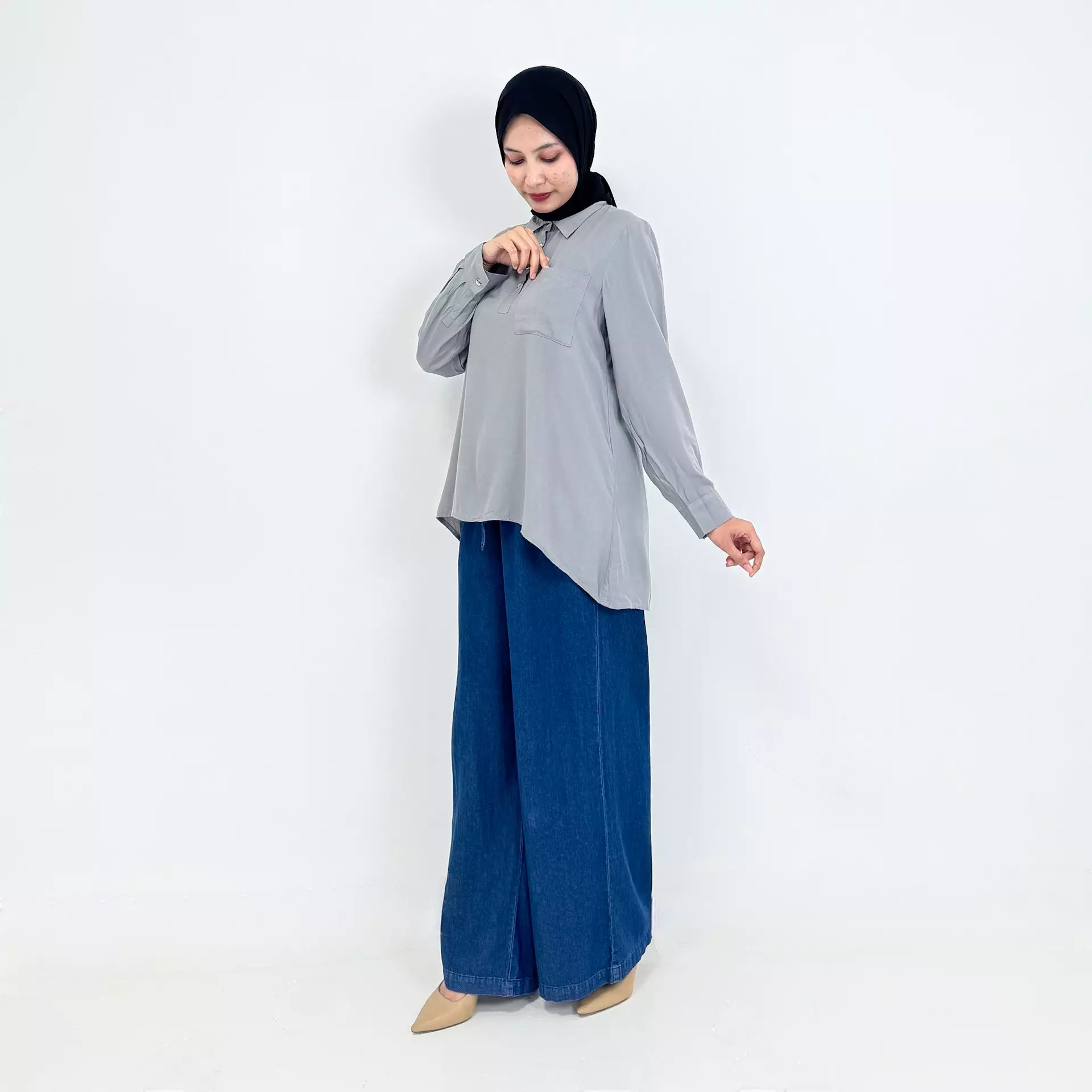 Cotton Blouse Elsa - Atasan Lengan Pangang Wanita Abu-Abu