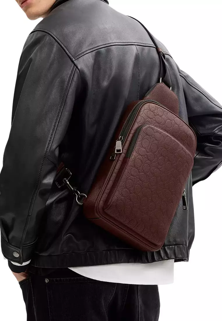 Ethan Pack Bag In Signature Leather - Maple CDC68