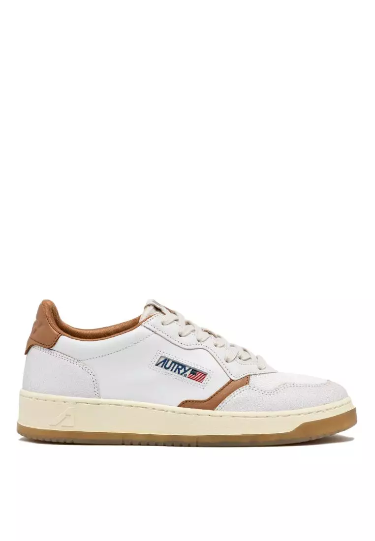Buy Autry AUTRY - MEDALIST LOW SNEAKERS IN WHITE AND TANZ 2026