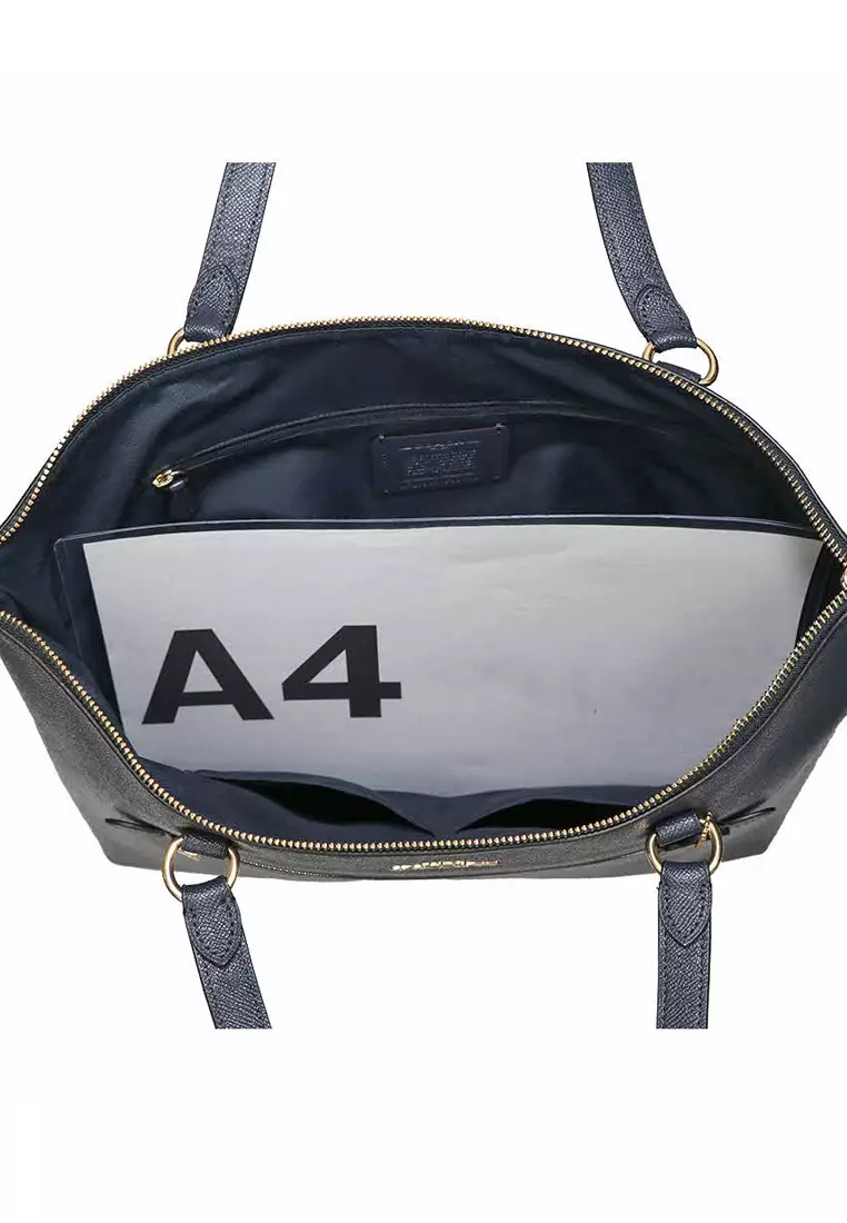 Coach on sale navy tote