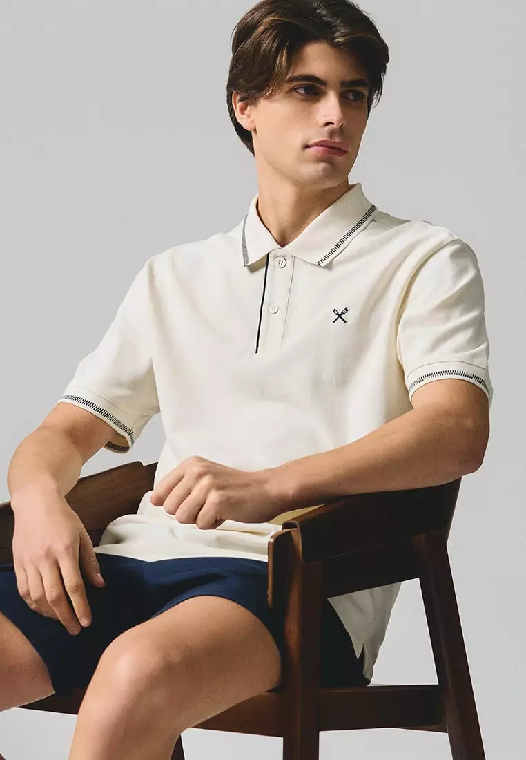 Regular Fit Polo Shirt With Contrast Chest Embroidery In Pique