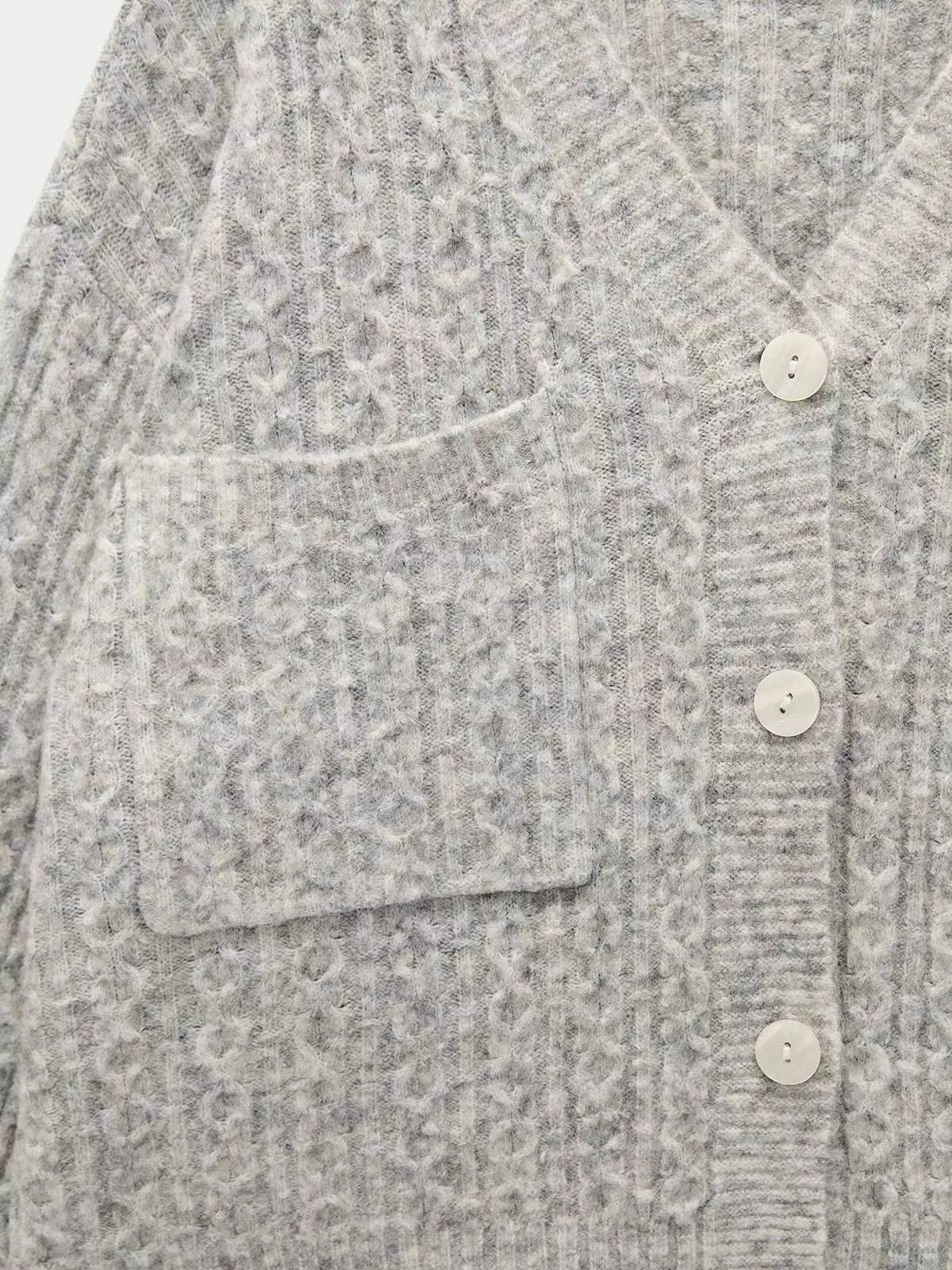 Pomelo - Cardigan Wanita - Oversized Cable Knit Cardigan - Light Grey