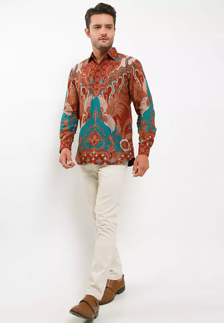 Swanggeni Maron Kemeja Batik Pria Premium Slimfit Modern Lengan Panjang
