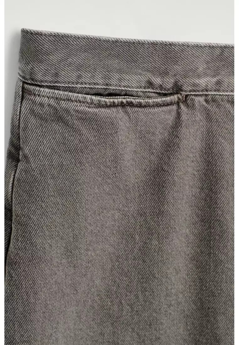 CROPPED WIDE-LEG DENIM TROUSERS