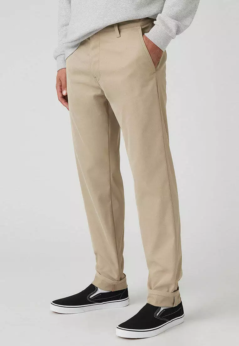 Levi's® Men's XX Chino Standard Taper Tech+
