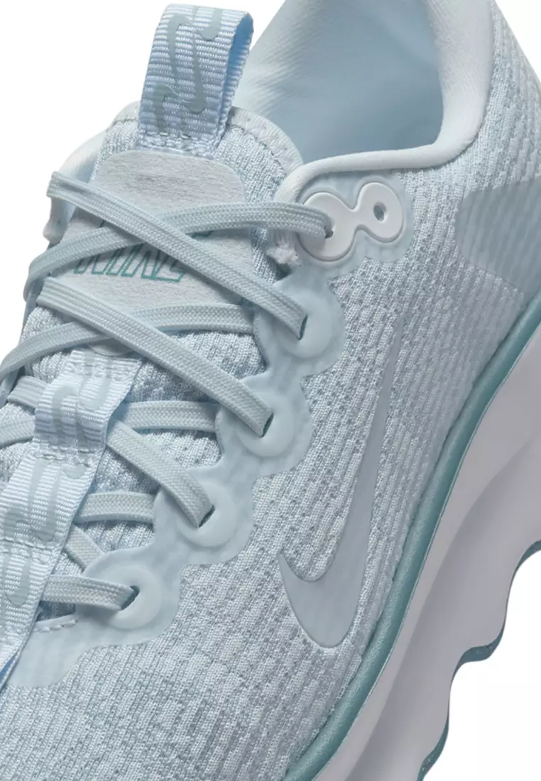 Motiva Walking Shoes