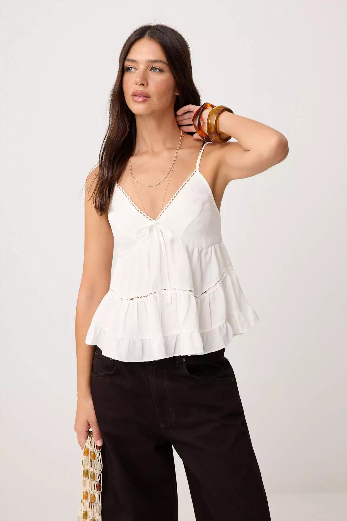 White Godeli Woven Blouse With Gipe Detail On The Back Twoss26Bz421