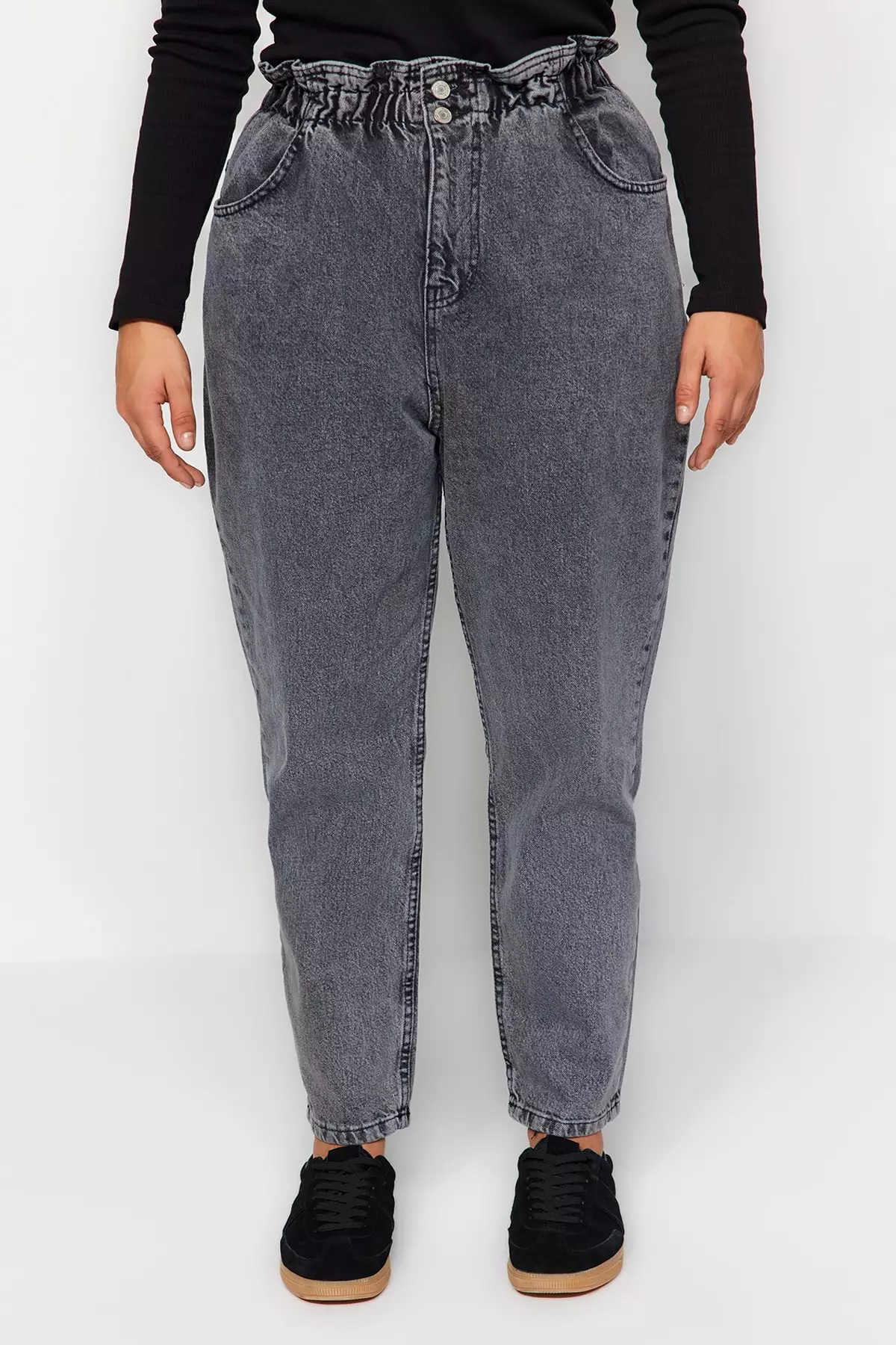 High Waist Mom Fit Jeans