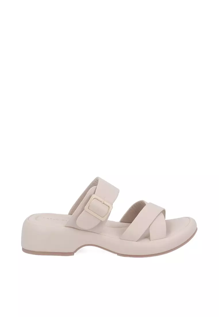 Discount on Carlo Rino  shoes - SKU: Nude Tranquil Stride Sandals