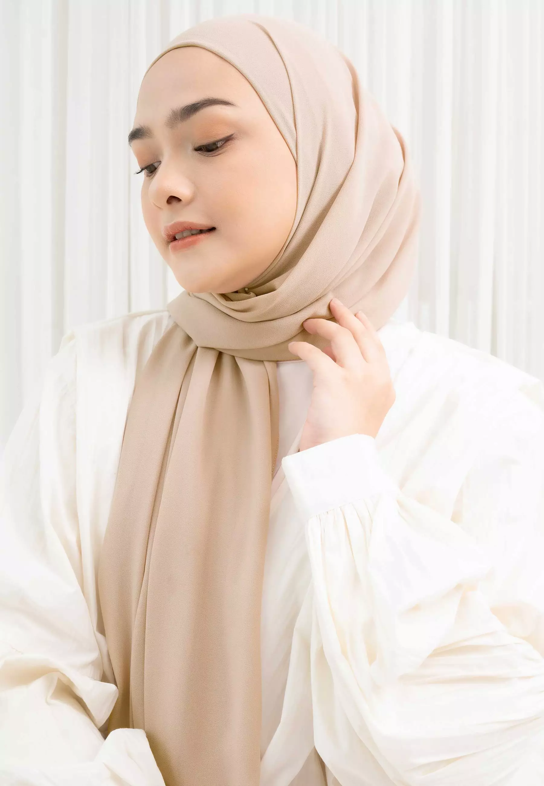 HijabChic Azima Khaki Instant Pashmina