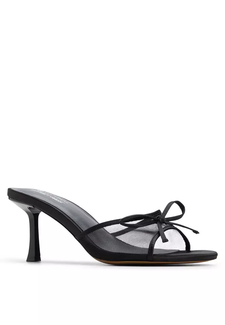 Bettiie Heels