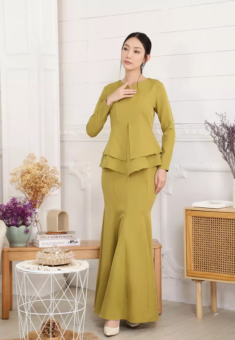 Serena Kurung Modern in Olive Gold