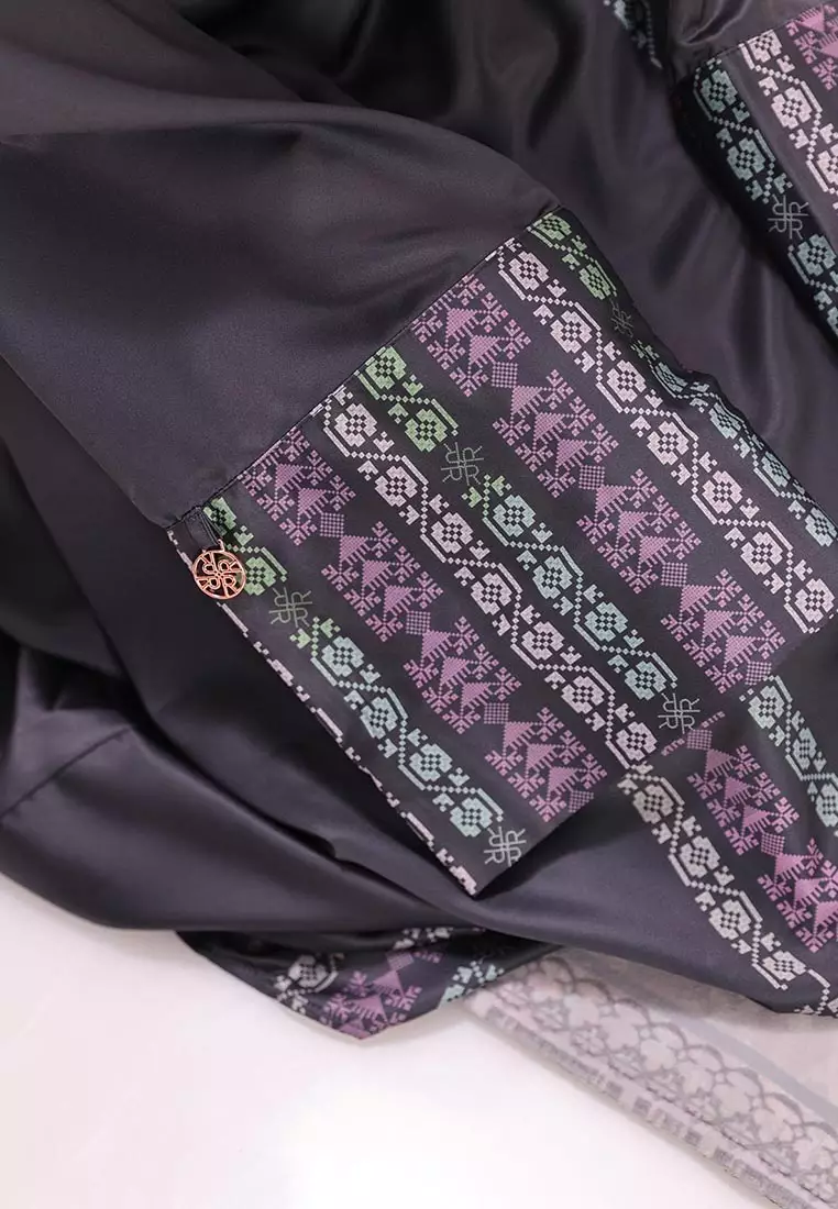 Ria Miranda Charcoal Layla Mukena Abaya