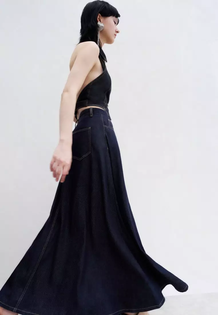 女装辣妹风挂脖露背设计感洗水牛仔衬衫