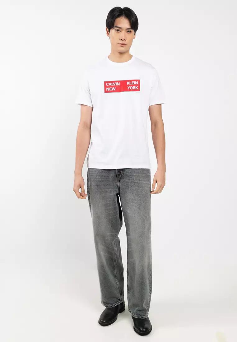 Box Graphic Tee
