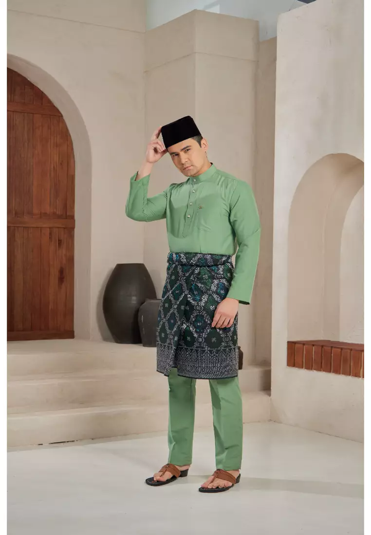 Baju Melayu Moden