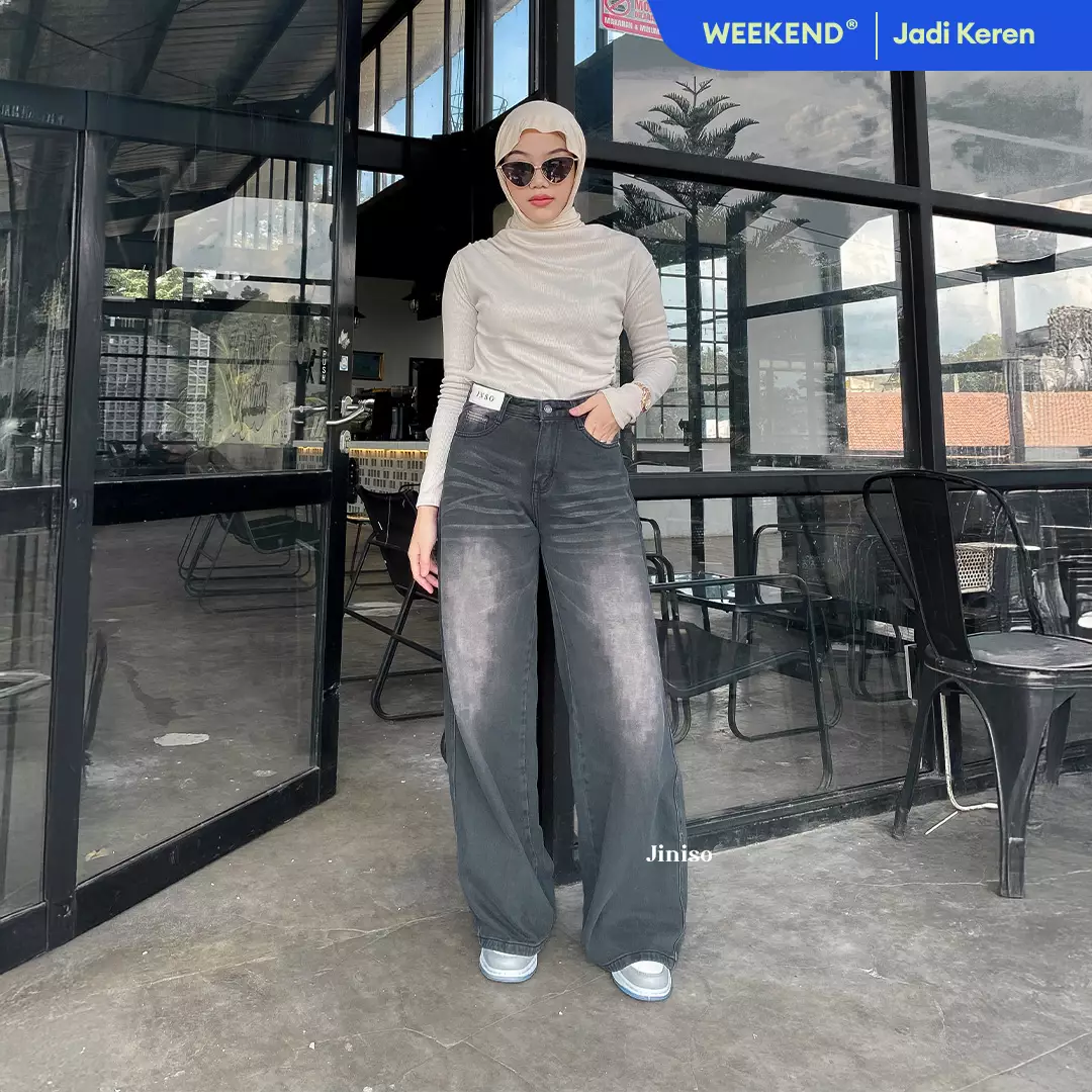 Satana Casanova erotik rasmlar