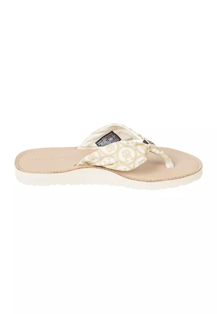 Discount on Tommy Hilfiger  shoes - SKU: Women's Emblem Elevated Beach Sandal