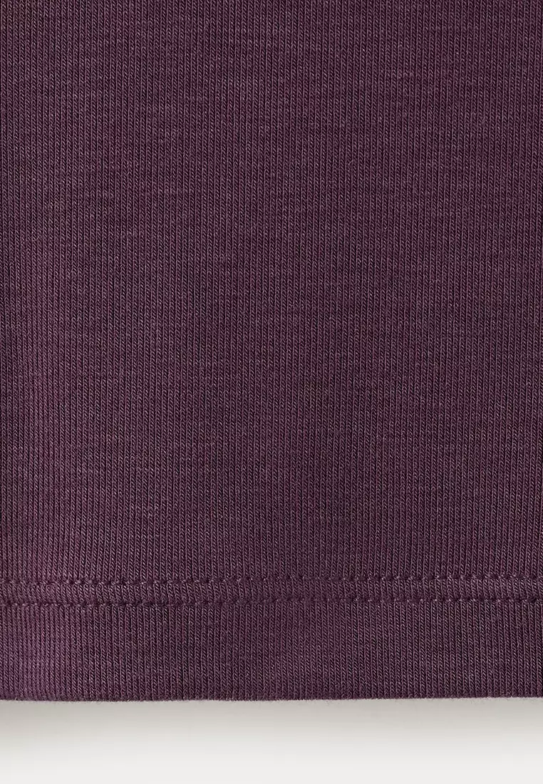 Round-Neck Long-Sleeved T-Shirt