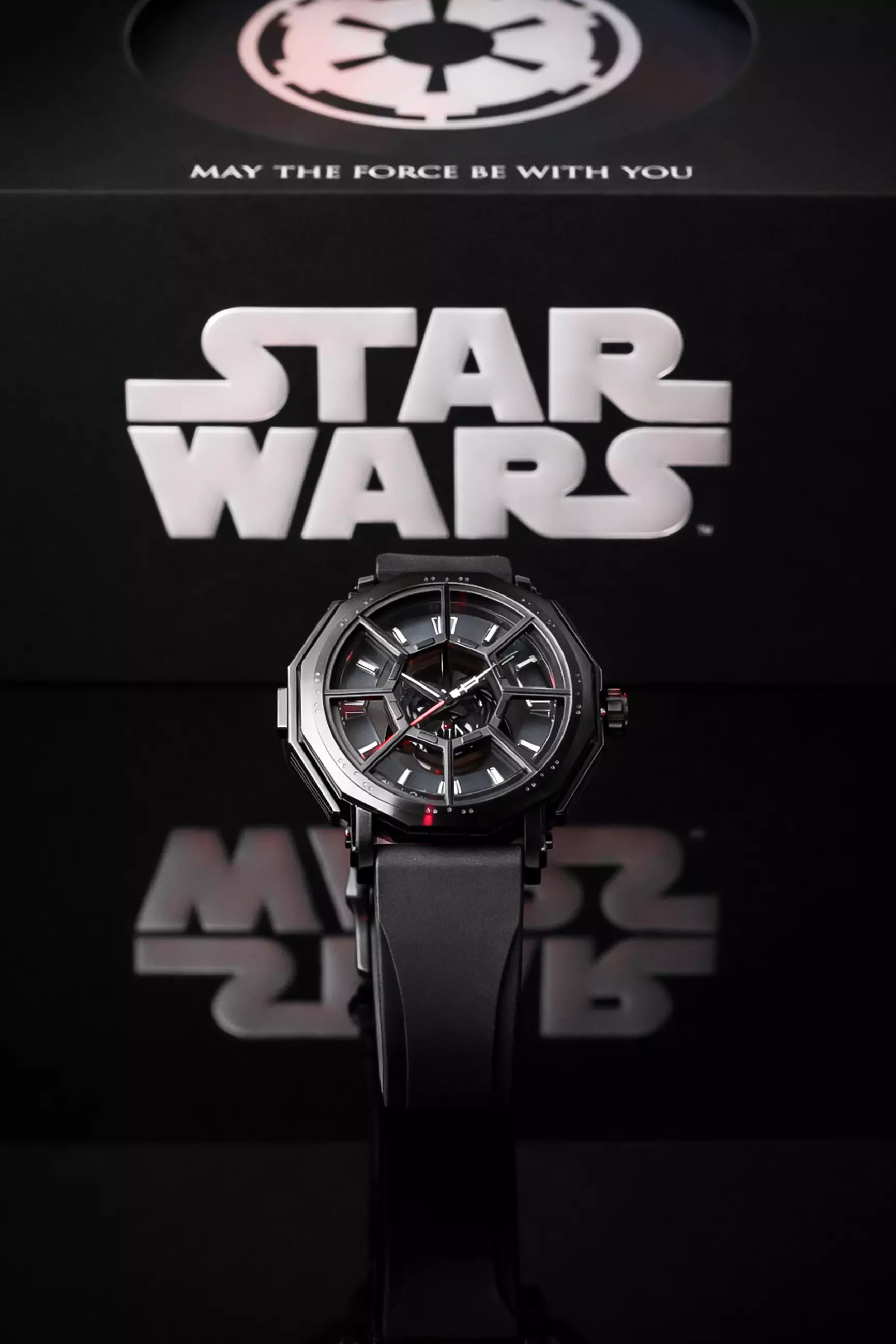 Jam Tangan Pria Alexandre Christie X Star Wars AC 9205 MH RDV-1 Darth Vader Edition Black Rubber Limited Edition