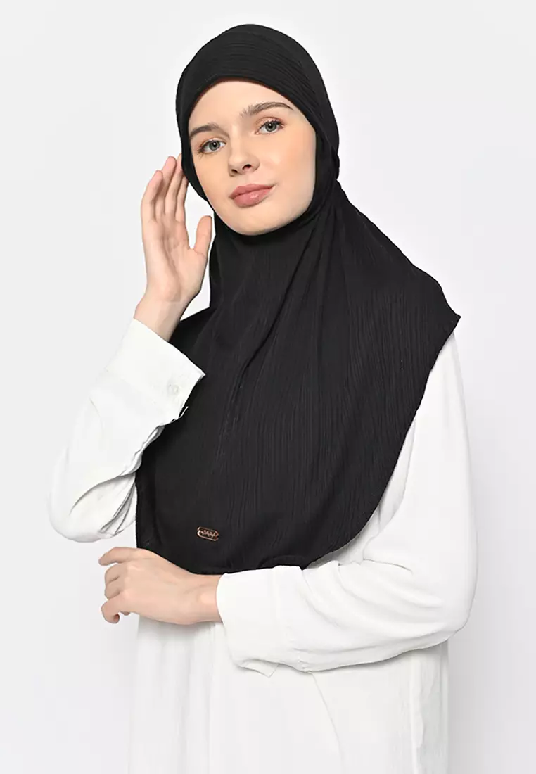 Bergo Kirana Knit Black