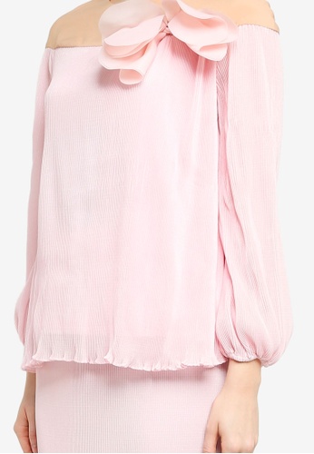 Buy Embellished Puff Sleeves Flare Kurung from Lubna in Pink only 265