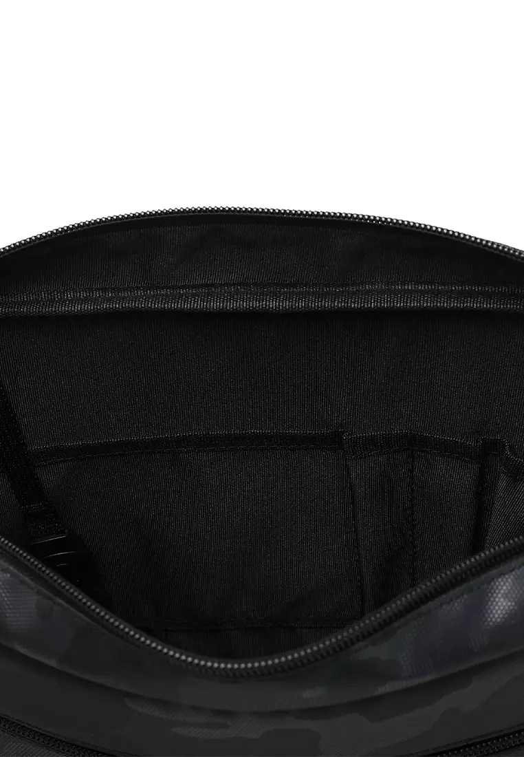 Men's Leather Crossbody Bag / Shoulder Sling Bag (Pria Tas Selempang Pria) - Hitam