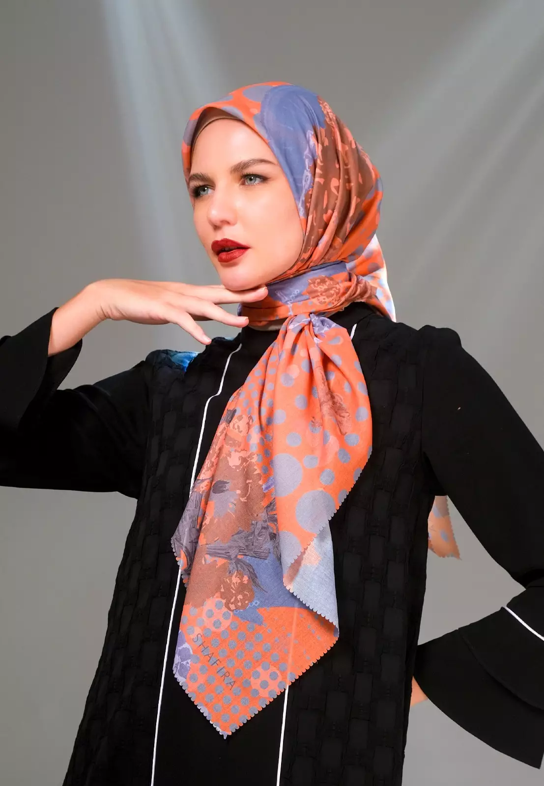 Nessie Printed Scarf | Hijab Kerudung Segi Empat Motif |