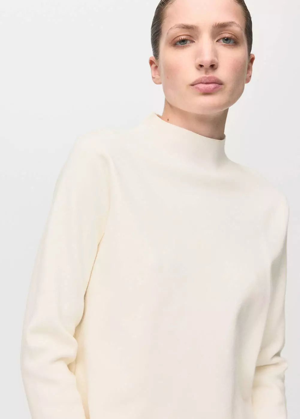 Sweater rajut kerah perkins