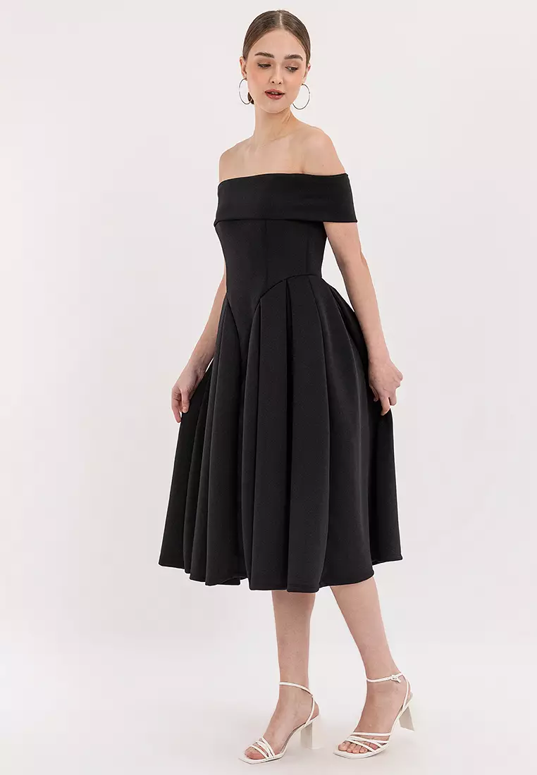 Reveri Off Shoulder Midi Dress