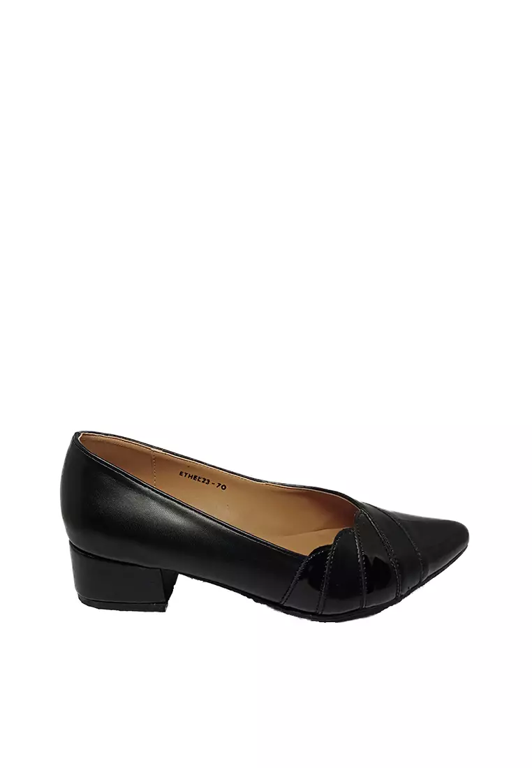 Discount on Otto  shoes - SKU: Combination Block Heel Shoes