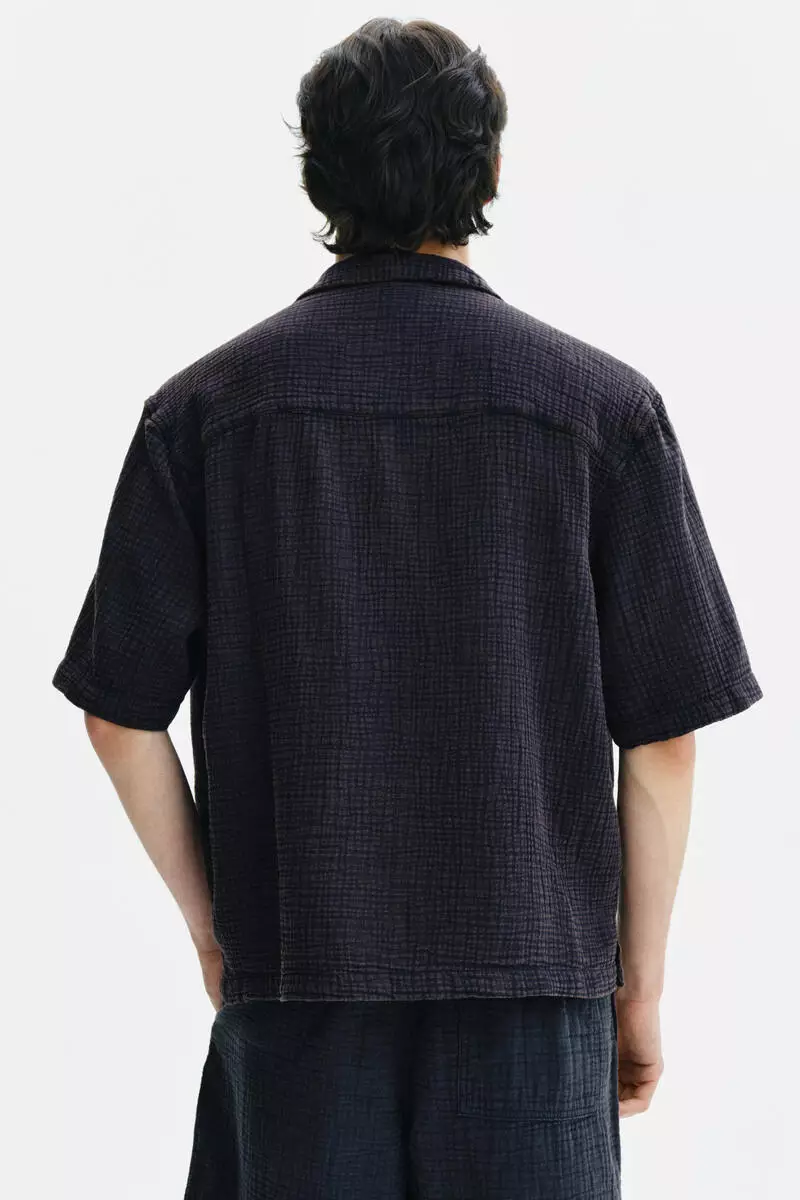 Relaxed Fit Short-sleeved muslin shirt