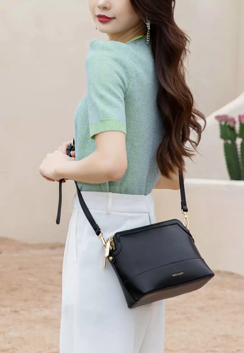 Sling purse handbag top