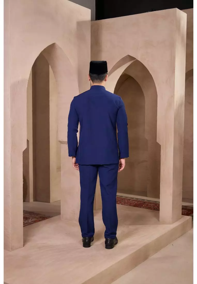 Baju Melayu Mahkota