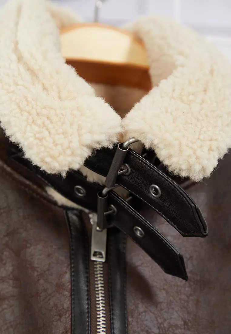 Men's Dark Brown Regular Fit Winter Coat With Fur Inside Tmnaw25Mo00013